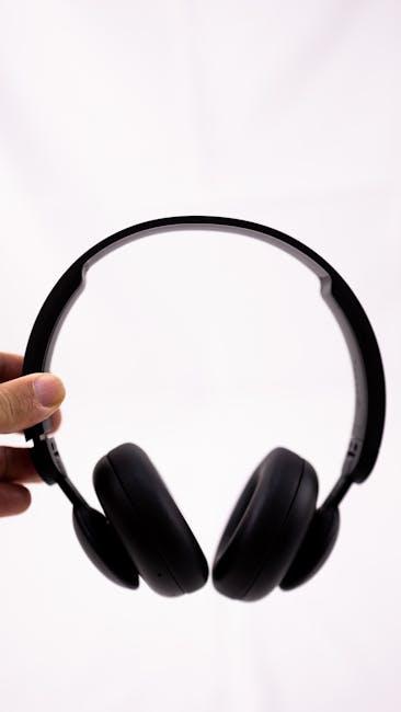 Comfort Meets Performance: Design Features of the Headset