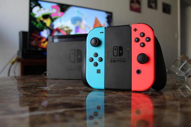 Game Library and Ecosystem:⁢ Which ‌Device Offers More Value?