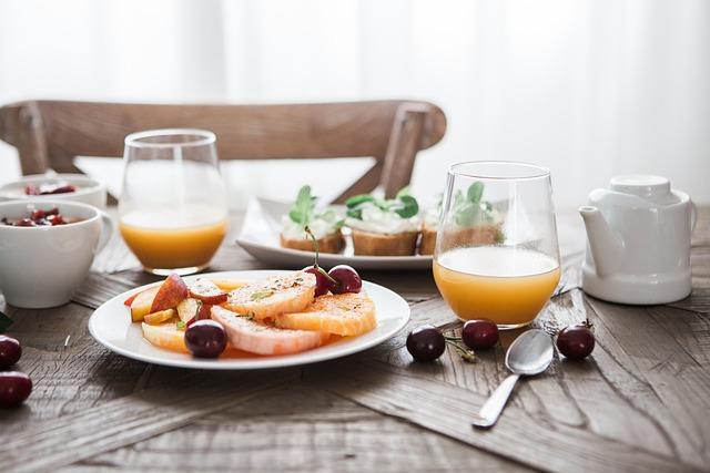 Exploring Flavor Profiles: Crafting Delicious and Nutritious Juice Blends