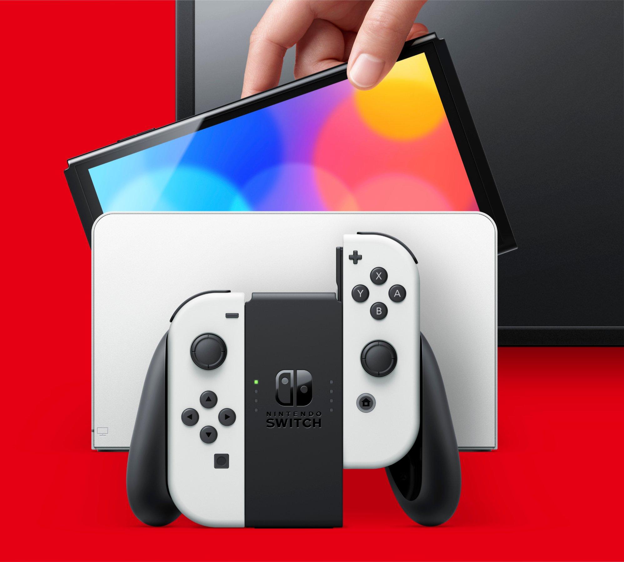 Nintendo Switch OLED vs Steam Deck: Which Portable Gaming Device Wins?