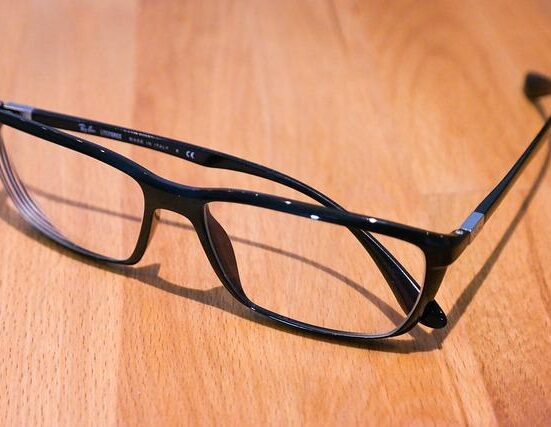 Ray-Ban Clubmaster Sunglasses: Vintage-Inspired Eyewear for All Faces