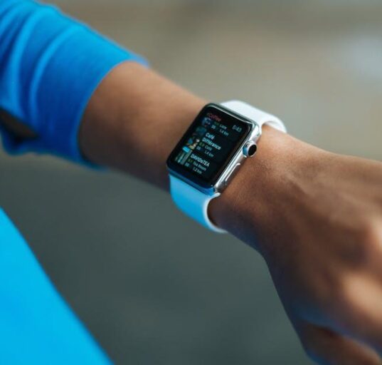 Apple Watch Hermès Edition: Luxury Strap Options and Design Details