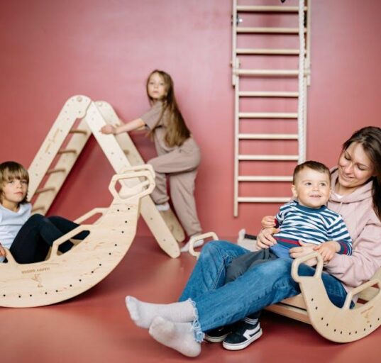 Fisher-Price Infant-to-Toddler Rocker: Multi-Stage Use Review